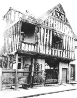 Devere House Demolition and Restoration (1929) 